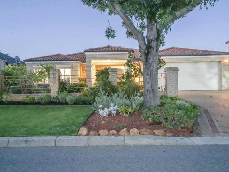 26 Central Park Avenue, Canning Vale WA 6155