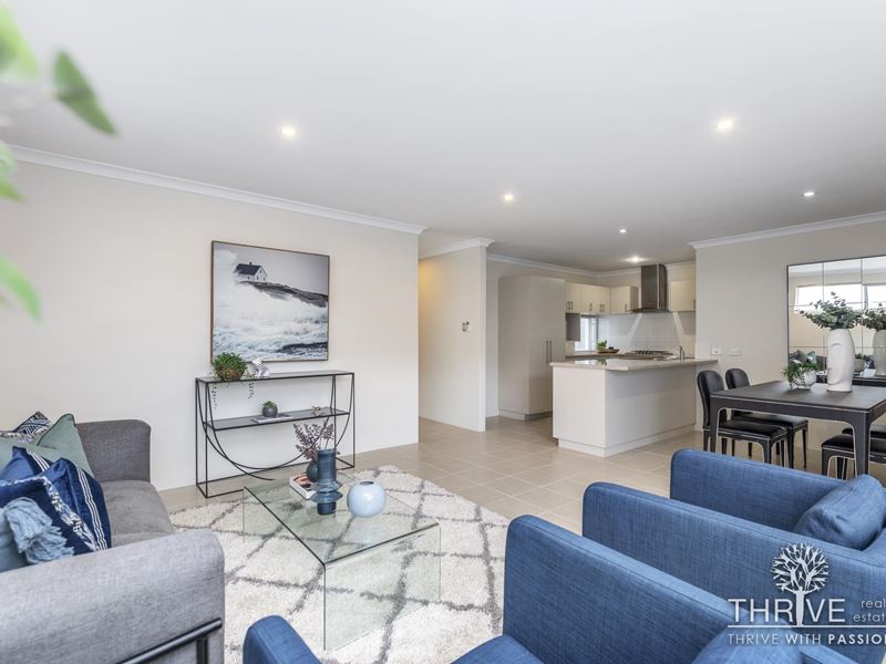 7/1 Humboldt  Entrance, Aubin Grove WA 6164