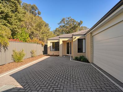 11A Napier Road, Morley WA 6062