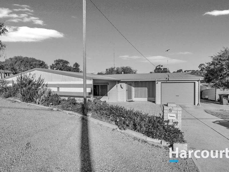 5 Meadowview Court, Preston Beach