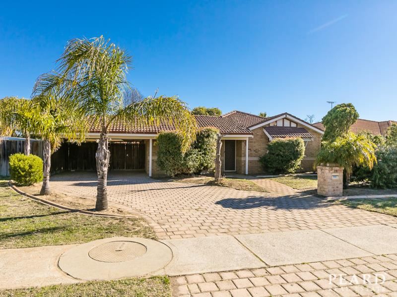 24 Glencoe Loop, Kinross