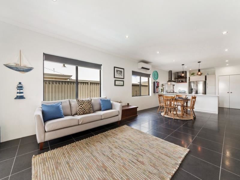 10 Ambesia Road, Clarkson WA 6030