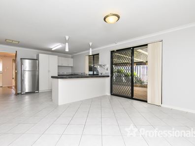 3 Silent Grove, Ellenbrook WA 6069