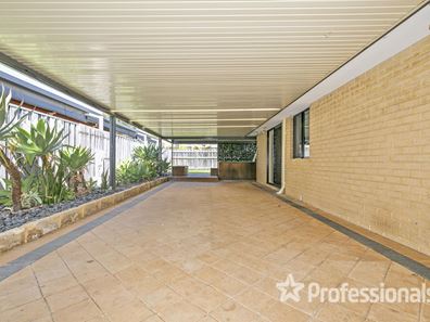 3 Silent Grove, Ellenbrook WA 6069