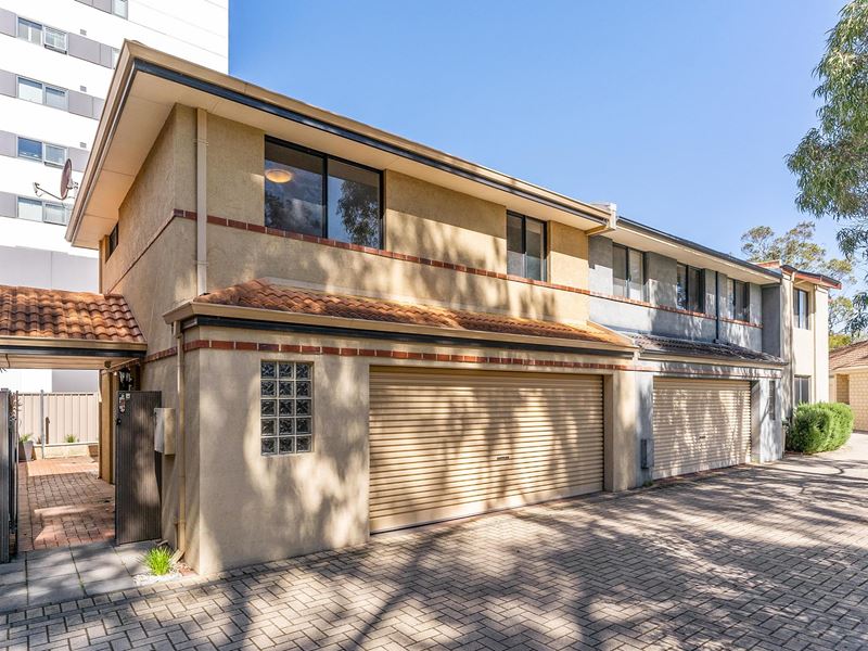4/8 Tenth Avenue, Maylands