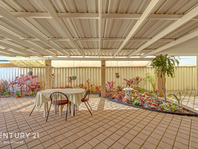 9 Laurel Court, Thornlie WA 6108