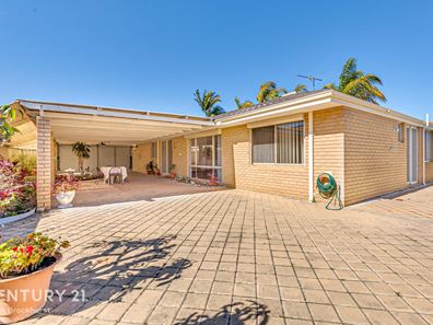 9 Laurel Court, Thornlie WA 6108