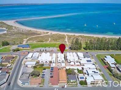218A Arcadia Drive, Safety Bay WA 6169