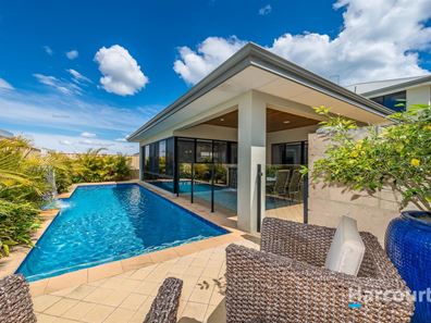 24 Brigantine Drive, Jindalee WA 6036