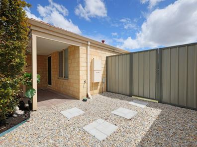53 Bridge Road, Canning Vale WA 6155