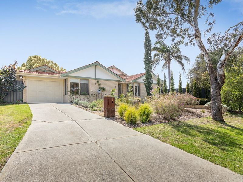 5 Grasmere Court, Brentwood