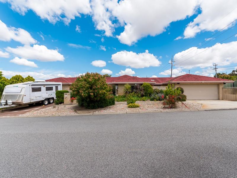 33 Belstead Avenue, Noranda