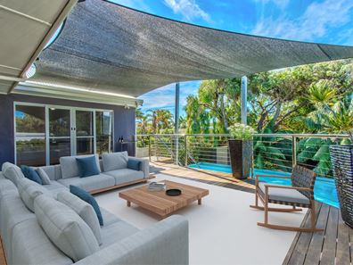 358 Safety Bay Road, Safety Bay WA 6169
