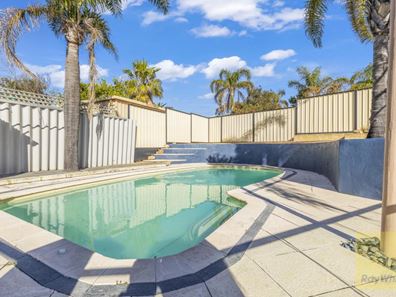 4 Shinners Green, Clarkson WA 6030