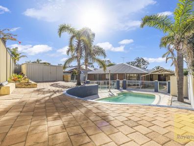 4 Shinners Green, Clarkson WA 6030