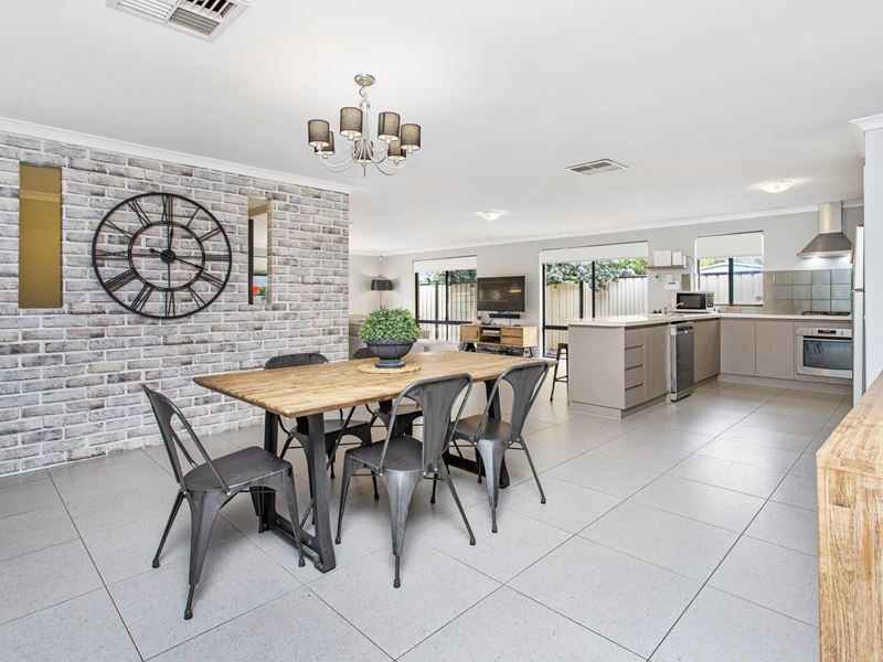 23 Harmony Avenue, Clarkson WA 6030