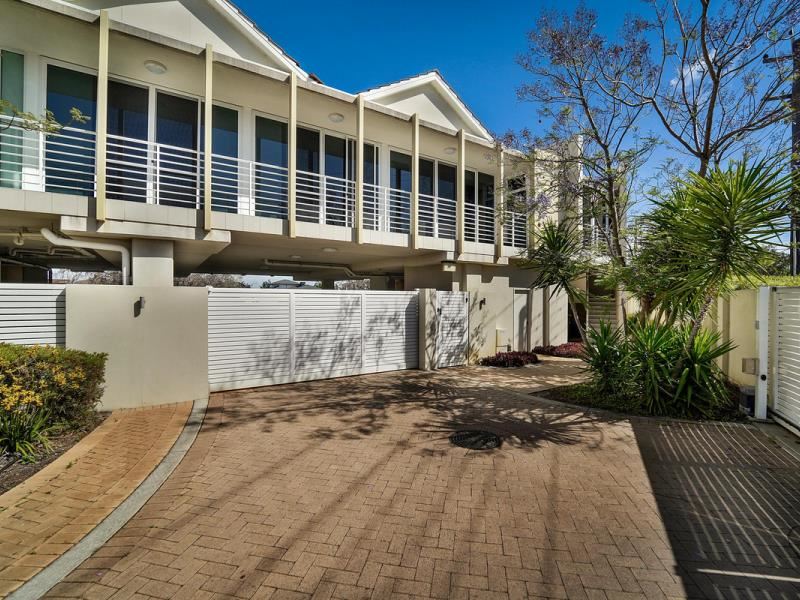 10/12 Sonnet Close, Woodlands