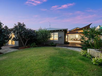 4 Caladenia Street, Greenwood WA 6024