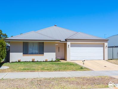 53 Benalla Crescent, Byford WA 6122