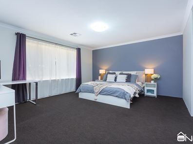 53 Benalla Crescent, Byford WA 6122