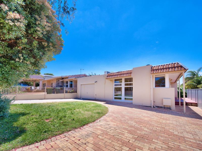 14 Eltham Street, Wembley Downs