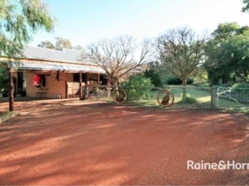 69 Altona Drive, Herron