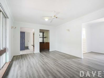 425 Warwick Road, Greenwood WA 6024