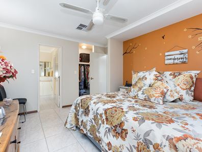 19 Boyd Place, Canning Vale WA 6155