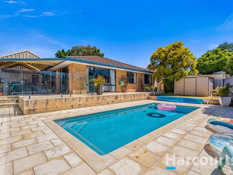 122 Selkirk Drive, Kinross
