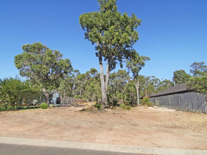 24 Sanctuary Circle, Cowaramup