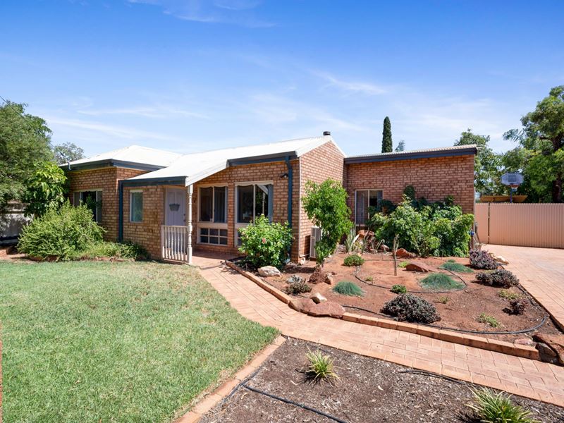 69 Hopkins Street, South Boulder