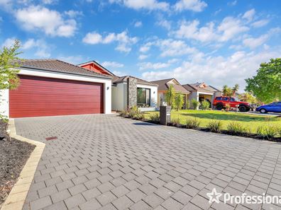 40 Whittaker Turn, Piara Waters WA 6112