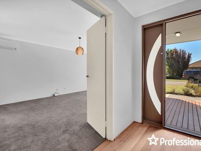 40 Whittaker Turn, Piara Waters WA 6112