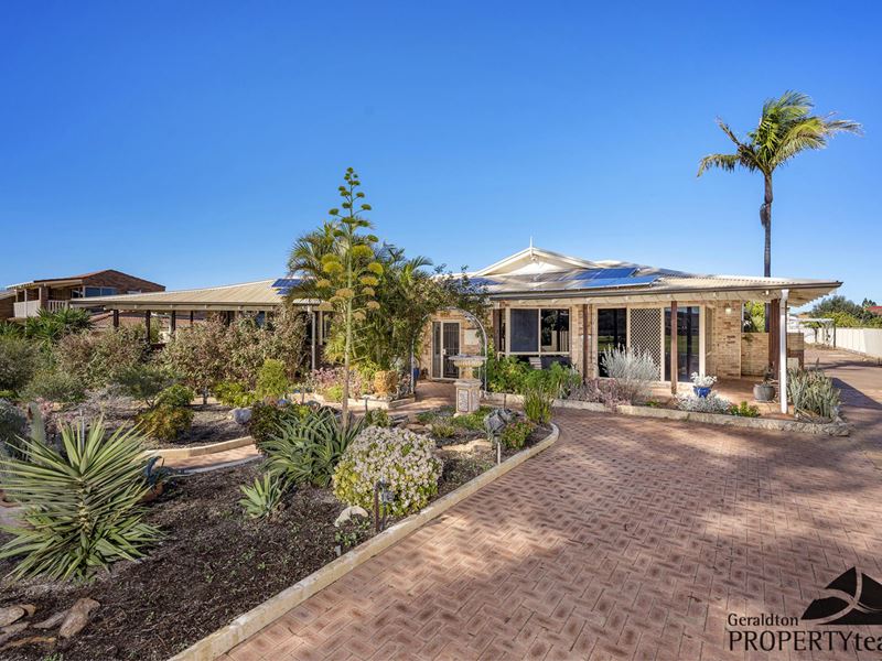 14 Crowtherton Street, Bluff Point