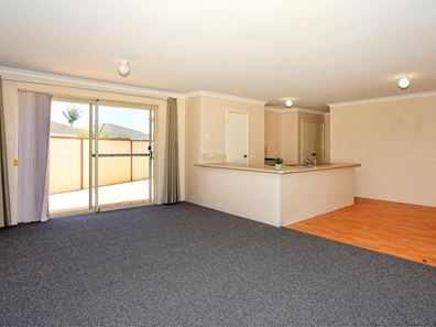 C/6 Deakin Elbow, Eaton WA 6232