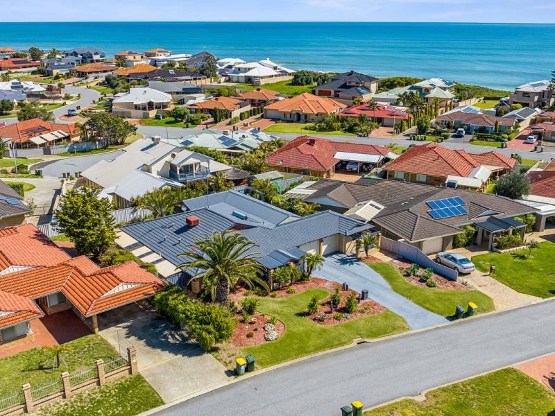 3 Quadrant Rise, Halls Head WA 6210