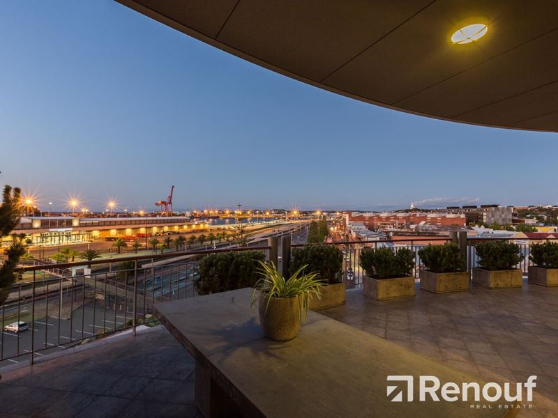 14/70 Elder Place, Fremantle