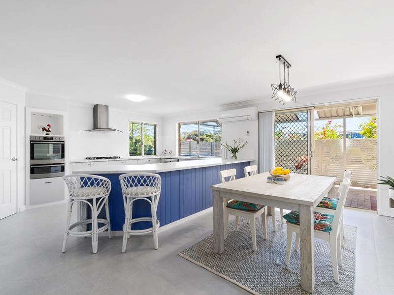 40 Abbeville Circle, Mindarie WA 6030