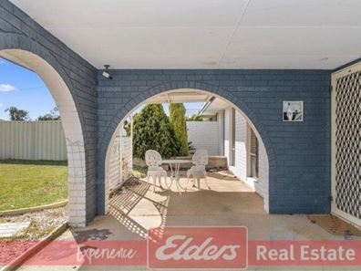 6 Leeder Street, Safety Bay WA 6169