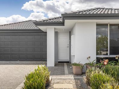 392 Woollcott Avenue, Brabham WA 6055