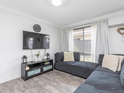 392 Woollcott Avenue, Brabham WA 6055