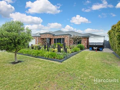 8 Eleanore Drive, Madora Bay WA 6210