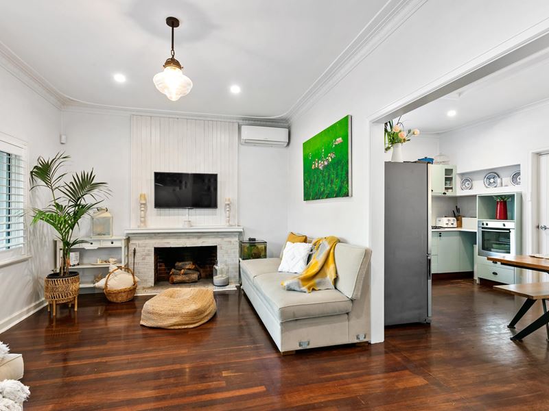 25 Loch Street, Claremont