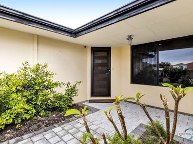 108 Sundowner Meander, Banksia Grove WA 6031