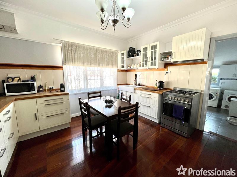 44 Stirling Street, Northam