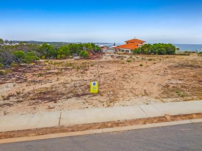 18 Emily Way, Dongara WA 6525