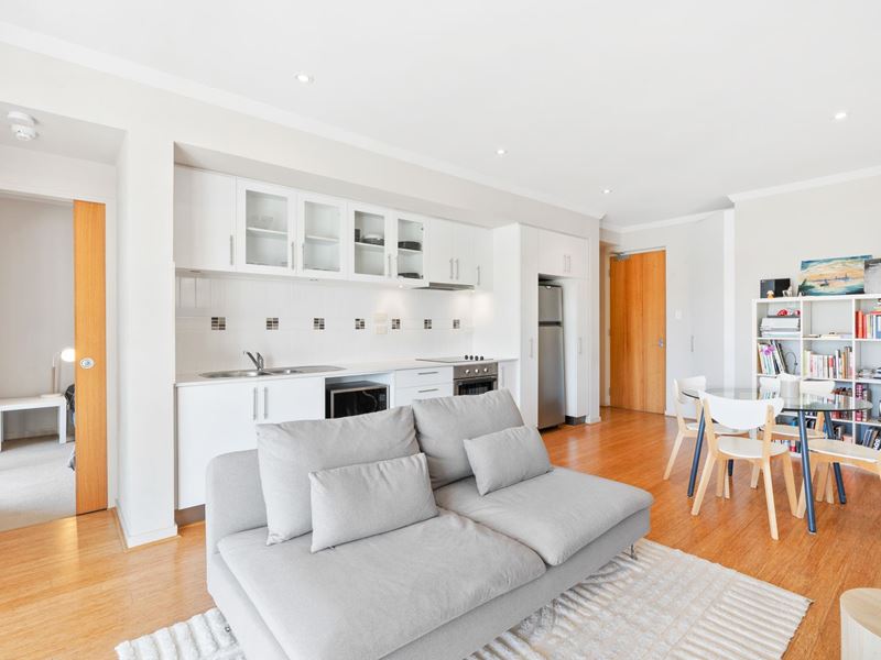 4/48 Outram Street (Apartment 204), West Perth