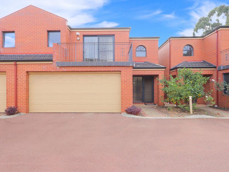 3/31 The Lakes Boulevard, Jandakot