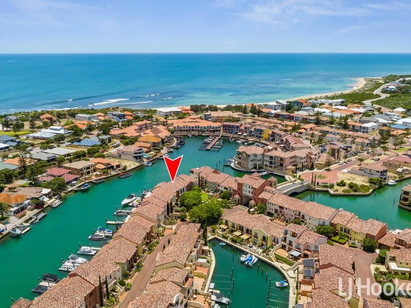 20/18 Port Quays, Wannanup
