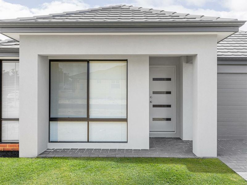 93 Tropicbird Drive, Banksia Grove